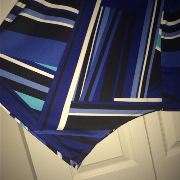 NOTATIONS PLUS SIZE GEOMETRIC PRINT SKIRT - Picture 2 of 3